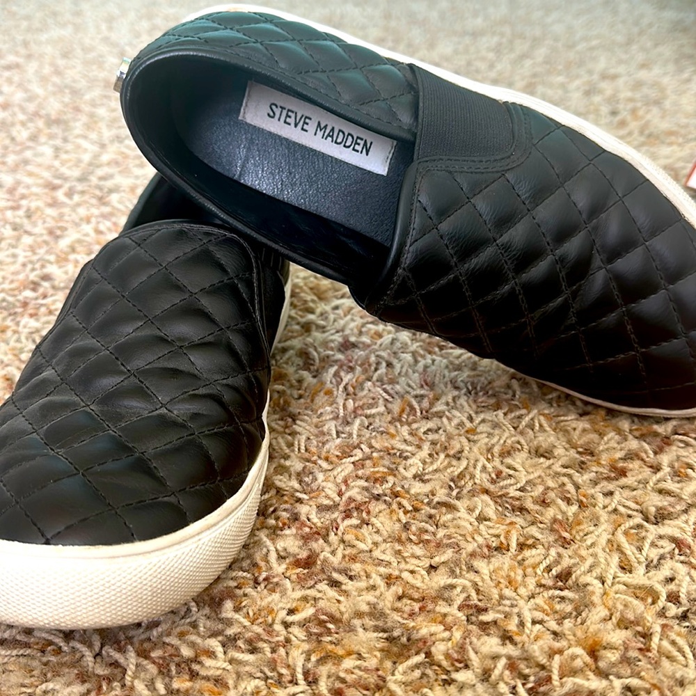 Gently used great condition Steve Madden quilted black sneaker slip on shoes